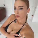 emmie19yo from onlyfans